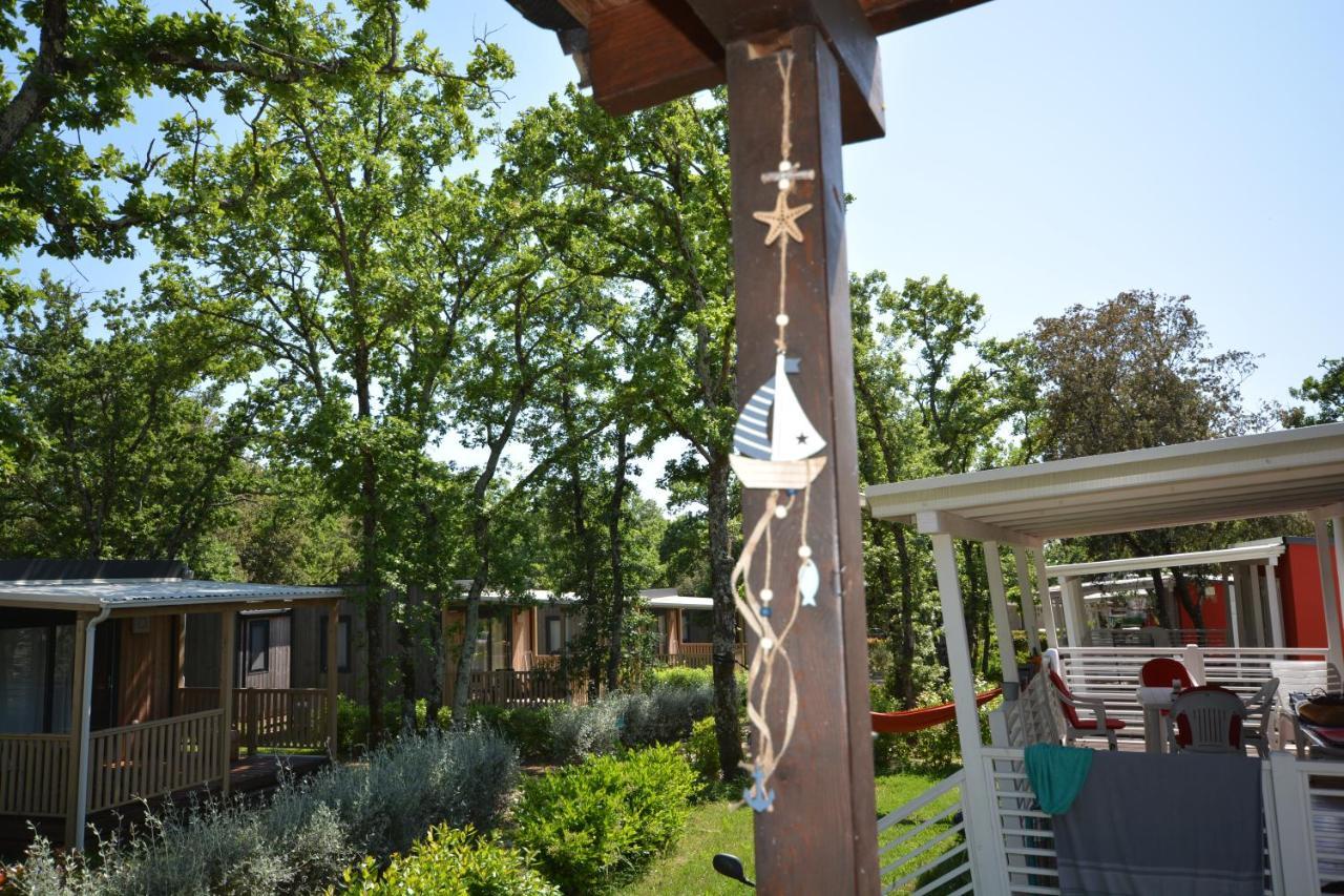 West Coast Mobilhome With Xxl Terrace In Naturist Resort Solaris Fkk Tar-Vabriga ภายนอก รูปภาพ